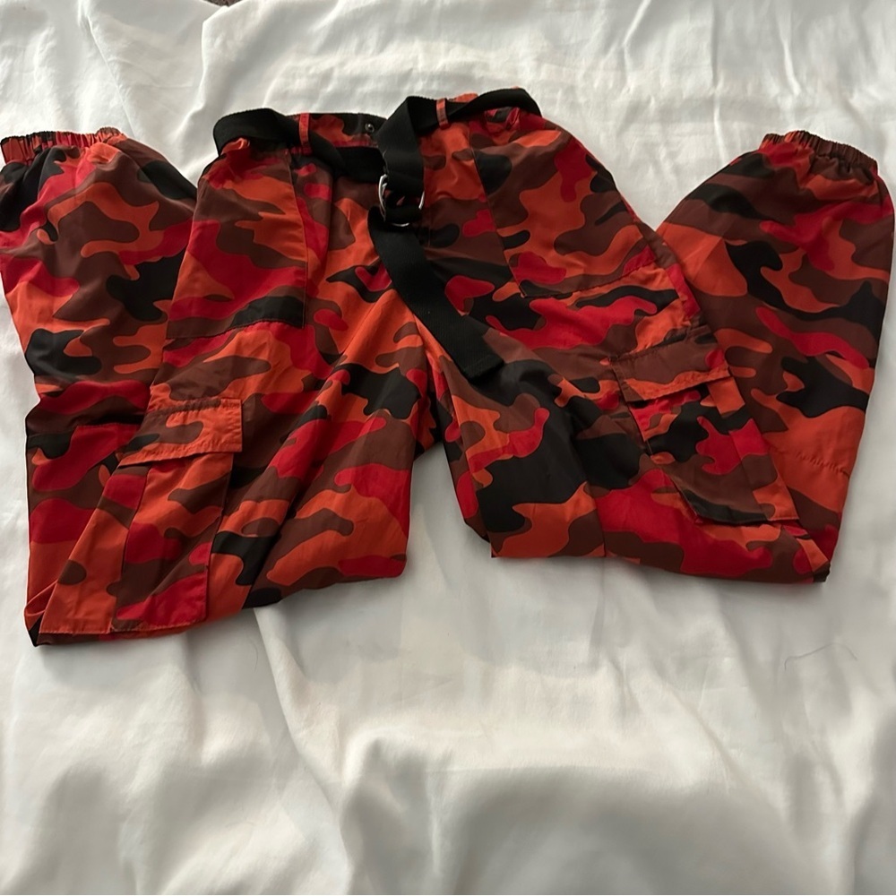 Red Camo Cargo Style Lightweight Joggers